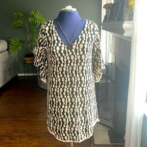 Black & Ivory Textured Lace Women’s Dress